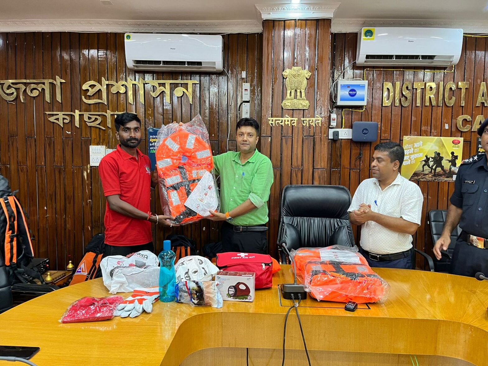Cachar DDMA distributes Disaster Management kits to AAPDA MITRA ...
